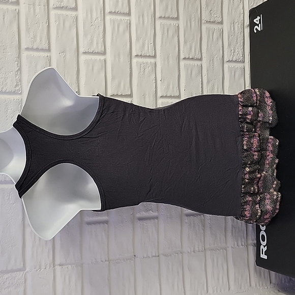 🍍Max Rave Ribbed Tank - Picture 11 of 11